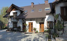 Pokoje i apartamenty pod Jaworzyną w Koninkach